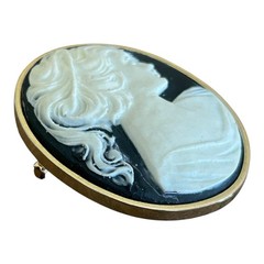 Black White Cameo Brooch Pin Gold Tone Bezel Lady Portrait Classic Style