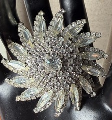 Vintage 1950s Starburst Clear Rhinestone Brooch Pin Silver Tone