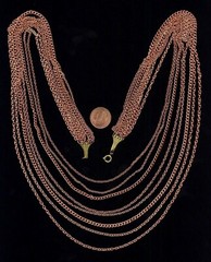 VINTAGE COPPER COATED GRADUATED 8 STRAND 27.5” CHAIN DECO BIB NECKLACE N78