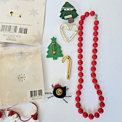 Lot of 22 Mixed Vintage Christmas Costume Jewelry 1990’s to Early 2000’s