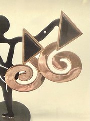 VINTAGE 925STERLING SILVER/BLACK STONE 1.5” DROP DANGLE SPIRAL EARRINGS~13 GRAMS
