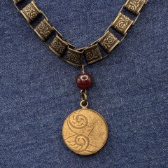 Vintage Rose Gold Locket, New Adjustable Book Chain Necklace of Antiqued Finish