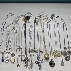 Vintage Quality Pendant Necklace Jewelry Lot Of 17 Variety Some Signed LB946