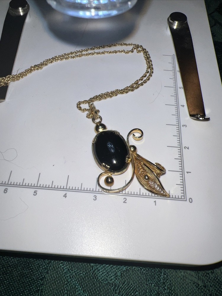 Vtg Sorrento 1/20 12KGF ONYX PENDANT NECKLACE 18”
