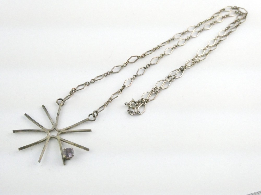 Vintage Sterling Silver Pale Purple Sapphire Star Pendant Necklace 7.6g 24 Inch