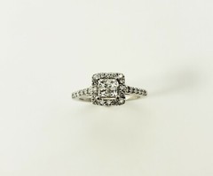 Vintage 14 Karat White Gold and Diamond Ring Size 4.25 #10251
