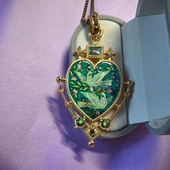 Vintage European Heart Green Bird Pendant Necklace Gold Victorian Jewelry Gift
