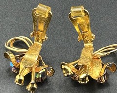 Hobé Gold Tone Flower Clip On Earrings W Amber/Champagne AB Crystals