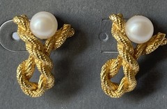 Vintage Gold Tone Knotted Rope Pearl Earrings