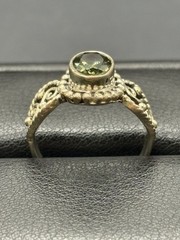 Vintage Sterling Silver Green Quartz Ring Size 8.25 F9