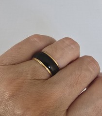 Vintage 80’s NOS 18kGold Electroplated Black Enamel Band Ring Size 6
