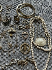 Vintage Estate Gold Tone Jewelry Lot- Pearls, Bangles, Cameo- Nice!