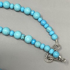 Dyed Howlite Stone Necklace Turquoise Color Graduating Beads Chakra Artisan 18″