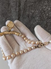 Vintage Rare Givenchy Faux Pearl Statement Choker Necklace 15.5″