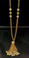 CAROL DAUPLAISE Vintage Necklace, Golden Chain & Ivory Pearls in Tassel Design