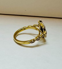 Vintage 14k Gold Sapphire and Diamond unique estate ring size 5