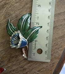 Pot Metal 1930s Floral Enamel Brooch