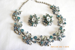 FABULOUS FLORENZA ART GLASS ENAMEL RHINESTONE NECKLACE EARRINGS SET