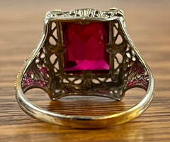 1920’s Art Deco Antique Ruby Ring 14k Two Toned Gold Filigree Shield AMAZING