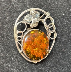 925 Sterling Silver Amber Pendant Brooch Pin|Scrollwork Leaf Frame|Cognac|#J19
