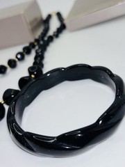 Vintage 1986 Avon Modern Art Bangle Bracelet And Necklace Chunky Black w/Box