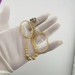 Vintage Faux Glass Pearl Necklace 17 Inches Choker