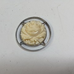 Vintage 2-Sided Mother of Pearl and Hand Carved Flower Pendant