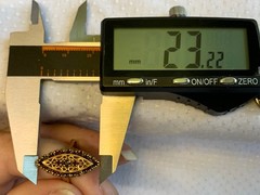 Vtg 18K Yellow Gold Ring 5.2g Fine Jewelry Size 7.75 Band Garnet Color *READ*