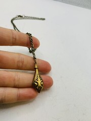 Vintage Art Nouveau Style Elegant Egyptian Greek Vase Bronze Tone 18 in Necklace