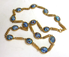 Vintage Accessocraft NYC Gold Tone Multi Color Blue Speckled Glass Necklace