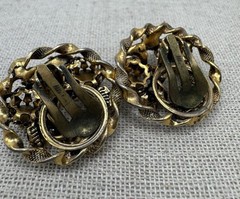 Vintage Austria Gold Tone Glass Rhinestone Clip On Earrings NICE!