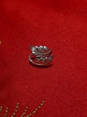 Vintage JMS 1/20 12KT G.F. Leaf Screw Back Earrings