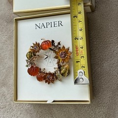 Napier Gold-Tone Autumn Pumpkin, Gourd & Floral Wreath Brooch Pin Fall Halloween