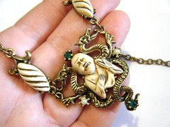 Vintage 50s Selro Selini Buddha Dragon Necklace Gold Tone Rhinestones Resin