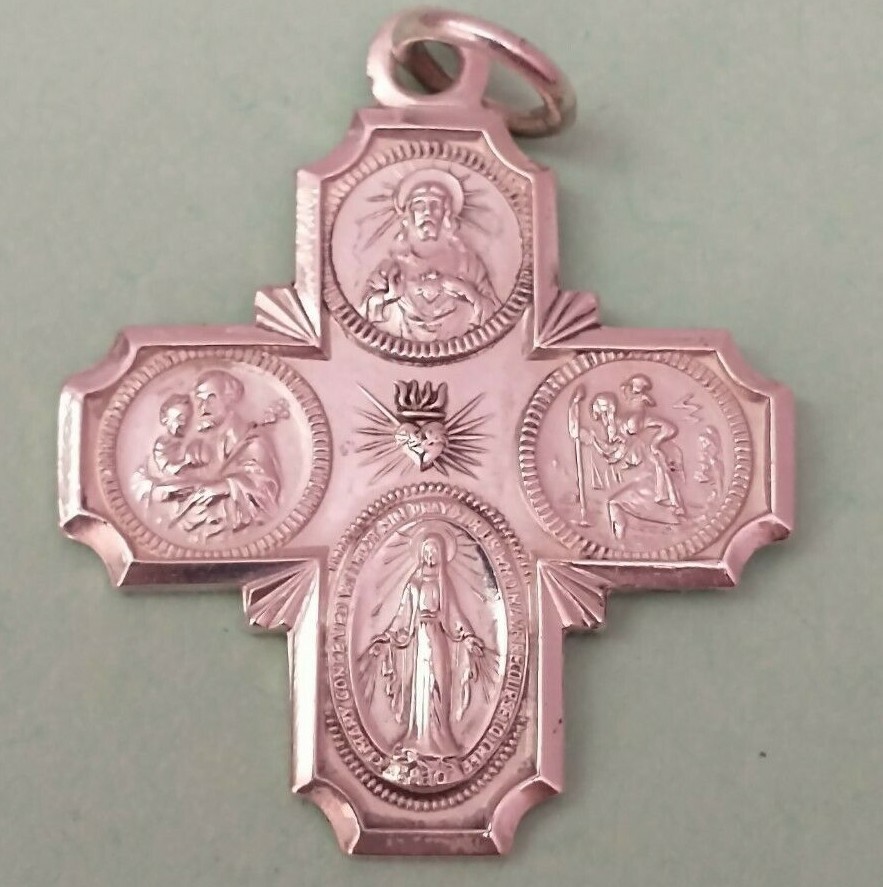 STERLING SILVER 4 MEDAL 5.2 GRAMS, 29mm WIDE