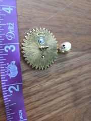 Vntg Arthur Pepper Signed Aries/Hermes/Mercury Cameo Style Pin Approx 1″ Diam