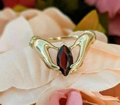 1.00 Ct Marquise Cut Red Garnet Solitaire Engagement Ring 14K Yellow Gold Finish