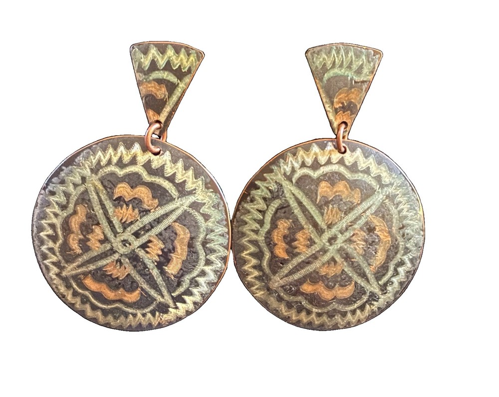 Vintage Painted Copper Disc Post Earrings Southwest Geometric Medallion Pierced