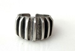 LOOK—-MODERNISTIC VINTAGE,ANNA GRETA EKER STERLING SILVER RING SIZE 6.5