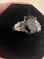 Lovely Chuck Clemency STS Sterling 925 Amethyst & Black Stone Ring Size 5.25