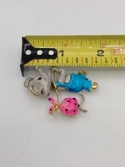 Vintage Lind Gal LG Enamel Mouse Brooch Gold Tone Running Away