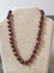 Vintage VCLM 18″ Maroon Wine Colored Beads Pearls Necklace Gorgeous Perfect L83