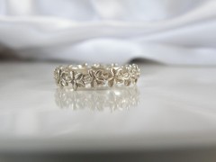 Vintage Hawaiian Sterling Silver Plumeria Eternity Band Ring Size 10