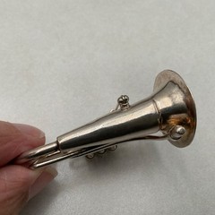 Vintage Silver Tone Trumpet Horn Brooch Music Instrument Pin Minimalist Jazz