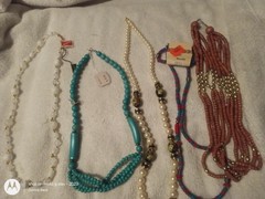 Lot 17 Vintage Necklaces Many still with Tags Ames Jamesway Lucite Wood Jewelry