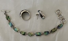 ❤️VTG 925 ABALONE SHELL BRACELET, EARRINGS & RING. Would Make A Lovely Gift