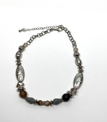 Necklace Beaded Stones Glass Plastic Metal Silver Tone Collar 13”+5.5”
