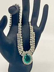 Vintage Emerald Green Glass & Clear Rhinestone Statement Necklace Silver Tone