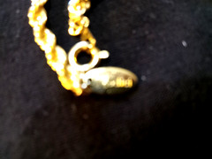 Vtg Medici 17 1/2″ Gold Chain-1 3/8″ Pendant-Faux Amethyst/Streaks Royal-Signed