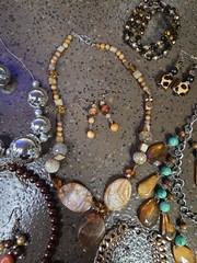 Stunning colorful vintage Matching Jewlery Lot